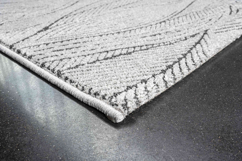 Geo Rug Feathers